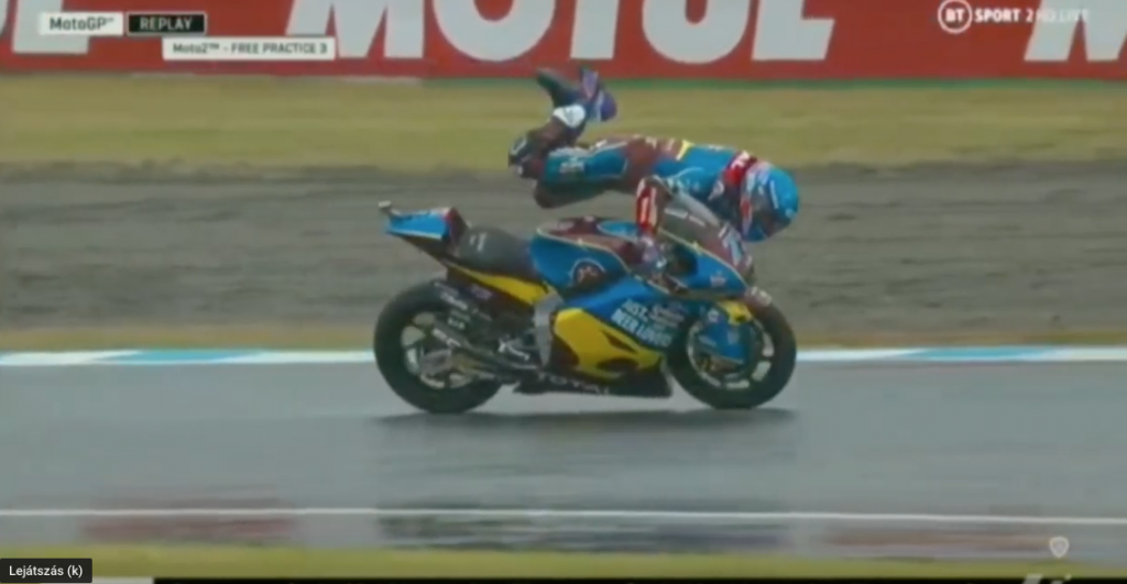 Alex Marquez hihetetlen mentése