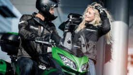 Kawasaki Versys 650 2021 – Változatlan műszaki csomag, friss megjelenés